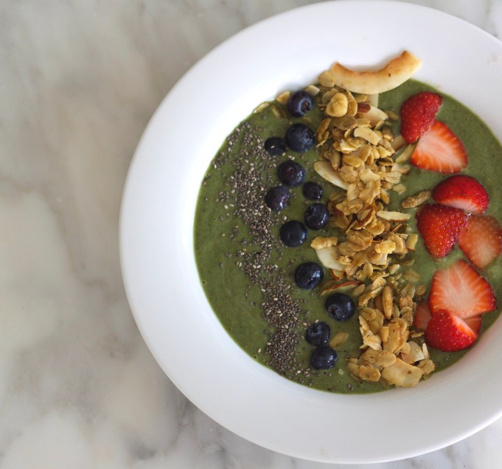 Green Superhero Smoothie&nbsp;Bowl
